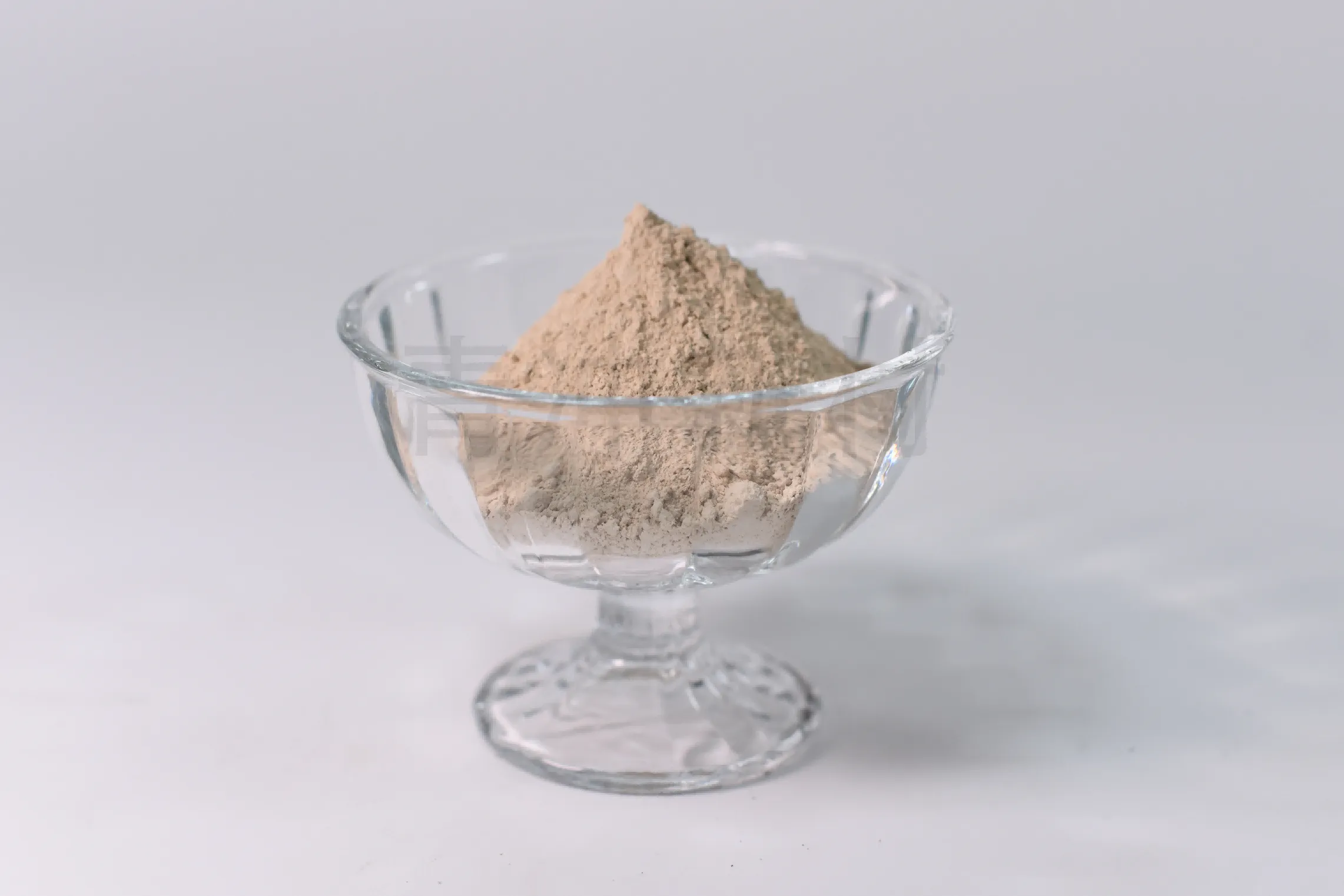 كربونات المنغنيز (MnCO₃)5